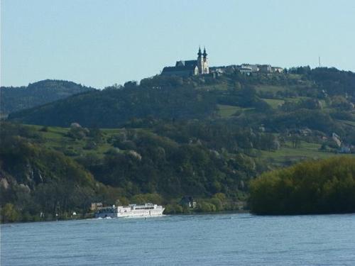 Fischwirtshaus Landmotel Die Donaurast Persenbeug Exterior foto